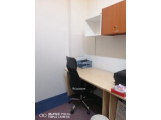 100 ft²  office table for rent Call 94553282