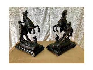 Pair of horses Cash and carry at Raffles City / Bugis